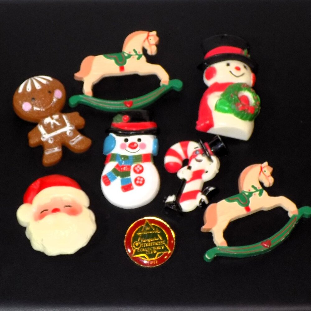 Lot 8 Vintage Hallmark, Gibson & Avon Christmas Brooches & Fragrance Pin Bundle